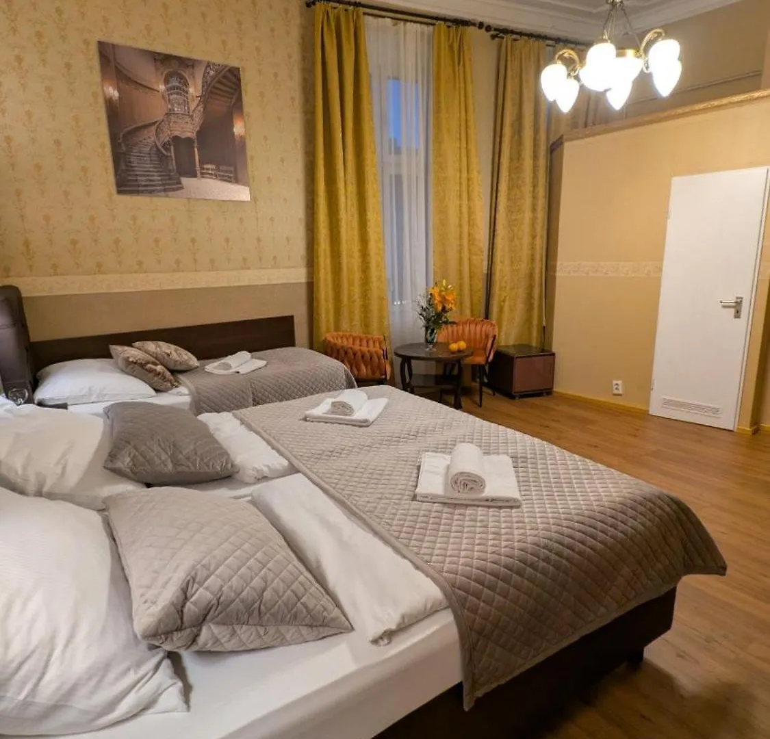 Hotel Pension Bella Berlin 2*,  Germany