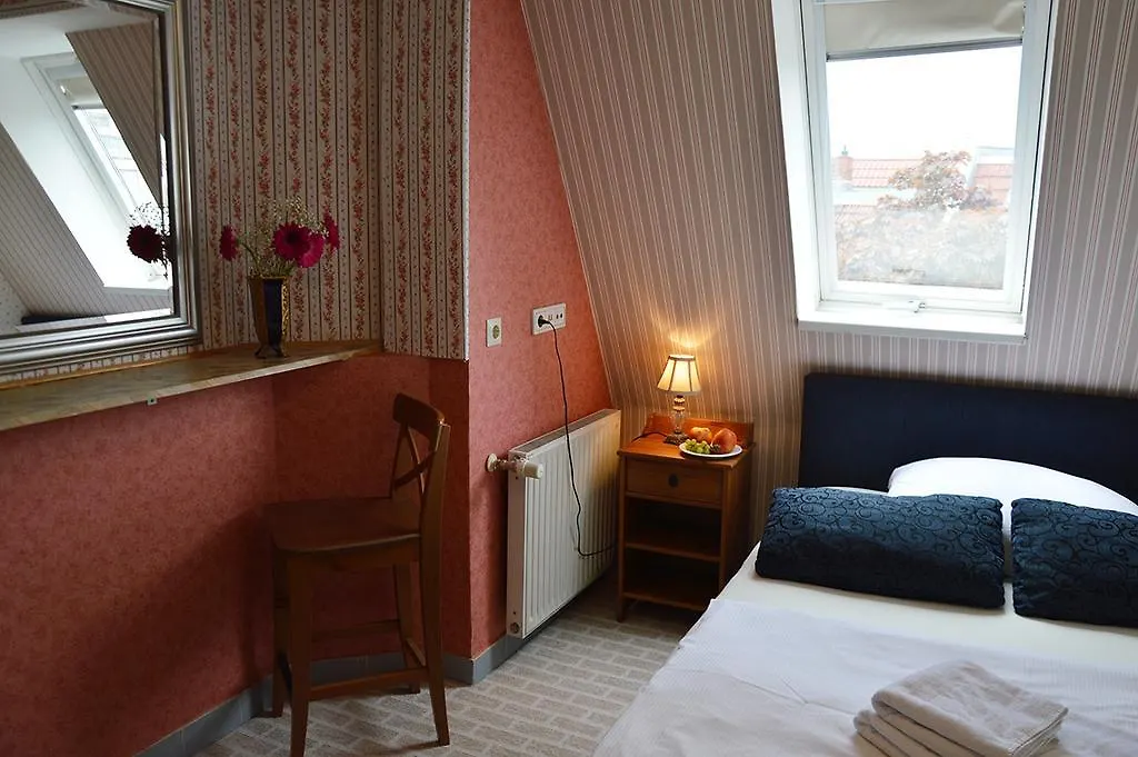 Hotel Pension Bella Berlin 2*,
